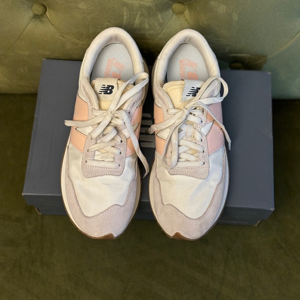 New Balance 237 Women's 10